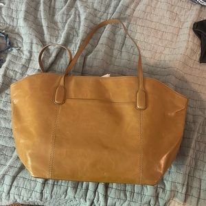 Hobo Patti Handbag